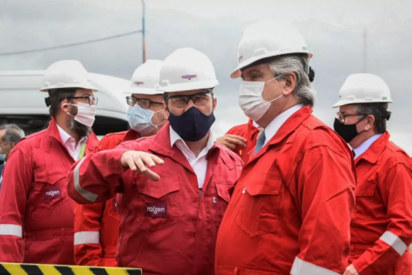 Gobierno argentino intenta negar el éxodo masivo de empresas con datos en la mano