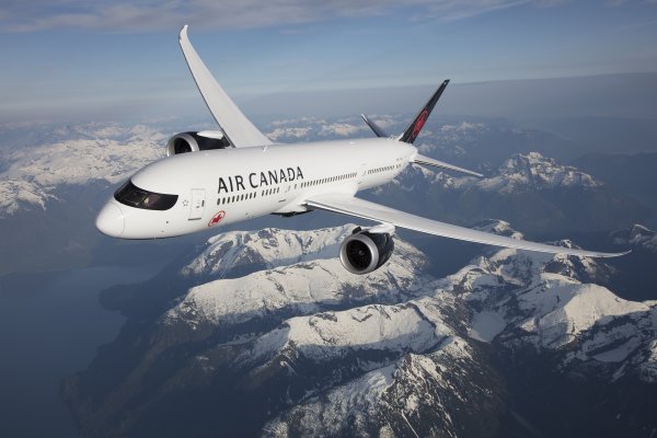 Air Canada reanudará sus tres frecuencias entre Santiago y Toronto