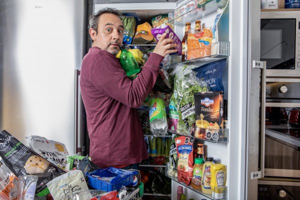 Greenpeace lanza campaña con rostros públicos para concientizar sobre el uso excesivo de plásticos