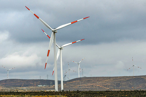 Buscan acelerar conexión de centrales equivalentes al 10% de la demanda ante riesgo de crisis eléctrica