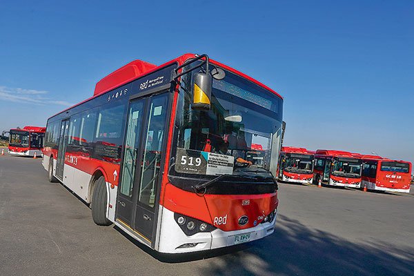 Transantiago: Turbus entra a la carrera para operar buses y Express se queda sin operaciones