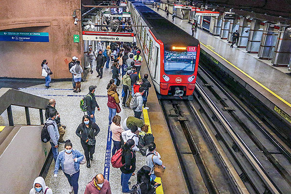 Metro disminuye sus pérdidas en el primer semestre del año