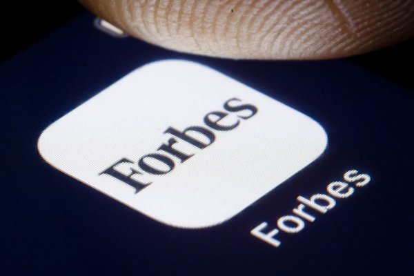 <p>Forbes anuncia que cotizará en Wall Street mediante una SPAC</p>