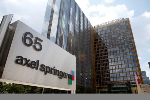 Respaldado por KKR, el grupo editorial alemán Axel Springer adquiere Politico