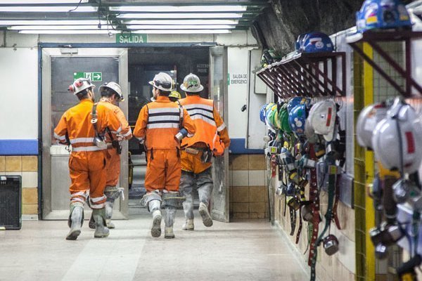 Codelco logra acuerdo con otros dos sindicatos de División El Teniente en negociación anticipada