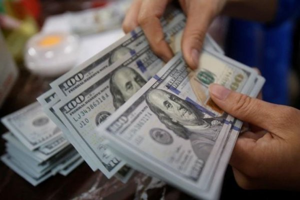 Dólar se aleja de los $ 780 tras el dato de empleo y buen ambiente de los mercados globales