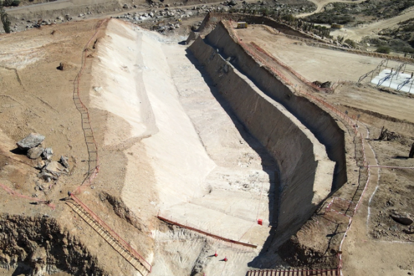 <p>Concesionaria del Embalse Las Palmas pide suspender su contrato por "errores" en cálculos de disponibilidad de agua en Petorca</p>