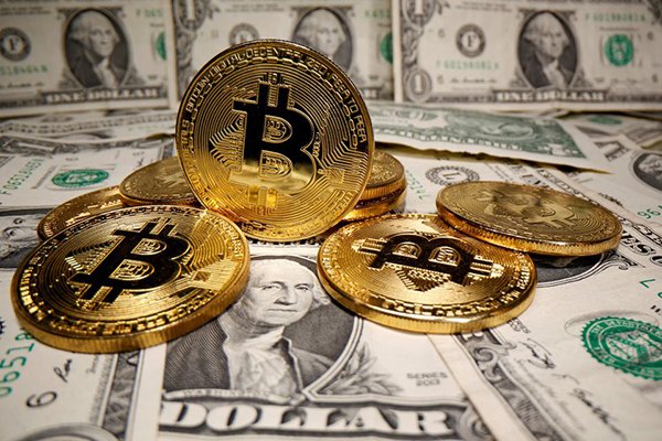 <p>El bitcoin será oficialmente moneda de curso legal en El Salvador desde este martes</p>