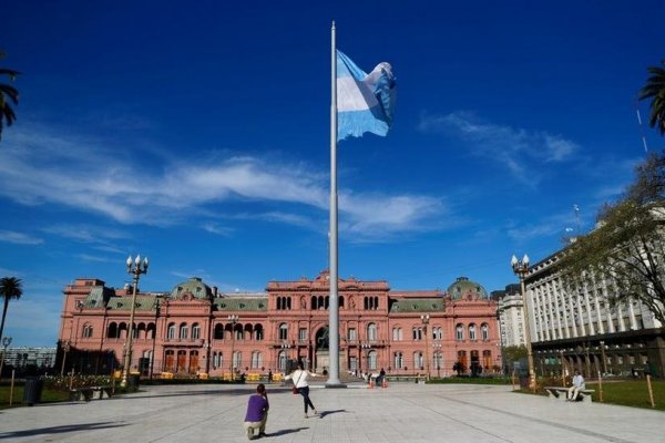 Terremoto en Argentina con epicentro en la Casa Rosada: Ministros ponen en masa su cargo a disposición tras derrota electoral