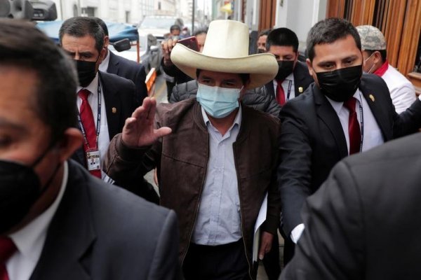 Castillo invita a inversionistas a ir a Perú: "No somos comunistas"