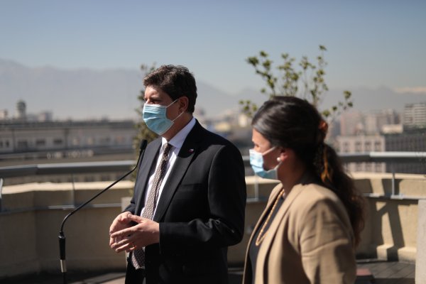 <p>Ahora en DF | Ministro de Hacienda se refiere al presupuesto fiscal 2022</p>