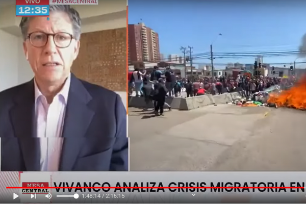 José Miguel Vivanco por marcha contra la migración: "Es la primera evidencia contundente de hechos de xenofobia en Chile"