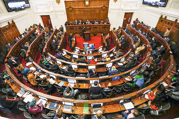 Bassa reabre debate sobre los límites de la Convención