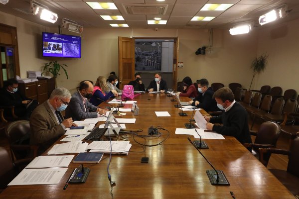 <p>Ahora en DF | Comisión de Constitución aprueba proyecto del cuarto retiro de fondos desde las AFP</p>