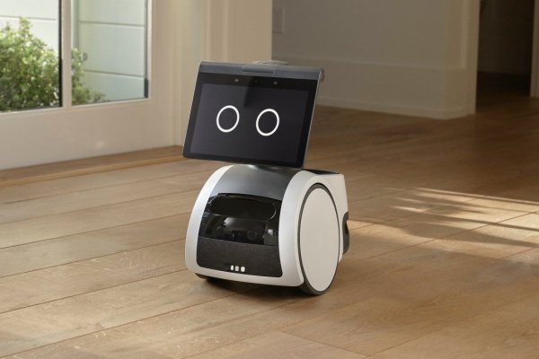 Amazon entra a la era de los robots para el hogar con la presentación de Astro