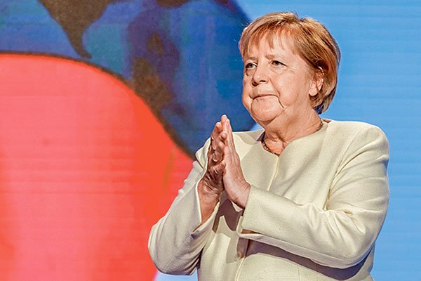 Merkel felicita a candidato de partido rival por victoria en las elecciones