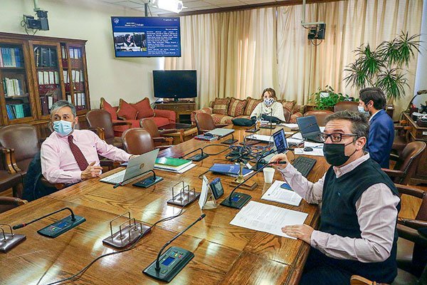 Ley corta de pensiones y exenciones: comisión del Trabajo despacha proyecto con cambios fundamentales a la propuesta del gobierno