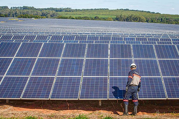 Generadora Metropolitana cierra financiamiento por US$ 980 millones para proyectos