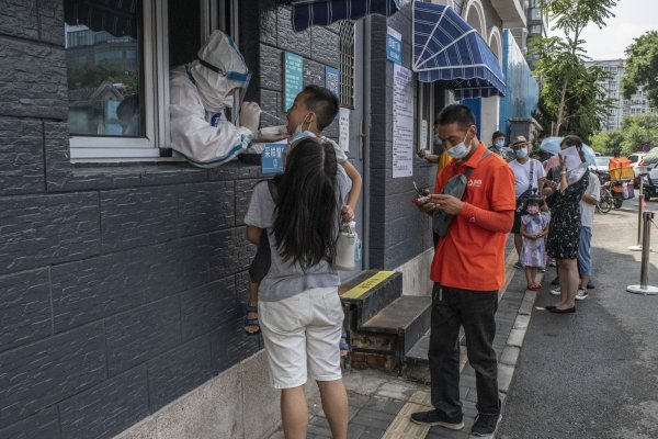 Compras chinas de exámenes PCR se dispararon antes de los primeros casos de Covid-19