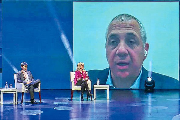 CEO de Latam emplaza al gobierno a trazar hoja de ruta clara para la descarbonización