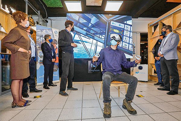 Movistar inaugura primer campus 5G fuera de Santiago: "Fortalecemos nuestro compromiso con la descentralización de la tecnología"