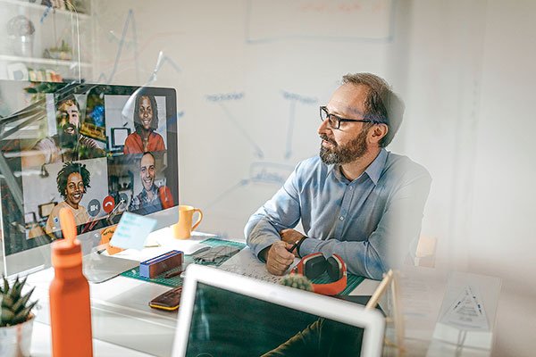 ¿Teletrabajando desde el extranjero? DT aclara que normativa no aplica para los chilenos que estén fuera del país