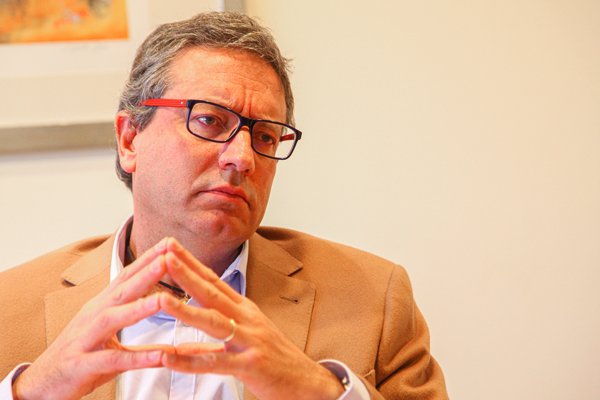 Bernardo Fontaine: “Está complicado llegar a acuerdos que incorporen las ideas de la centroderecha y de la Social Democracia, hoy no están los votos, ni siquiera el tercio”