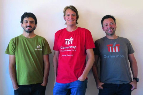 <p>Juan Pablo Cuevas, Oskar Hjertonsson y Daniel Undurraga.</p>