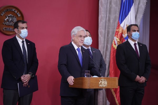 <p>Ahora en DF | Gobierno decreta Estado de Excepción Constitucional en la Macrozona Sur</p>