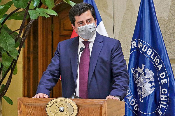 Comisión de Constitución del Senado vota mañana martes el proyecto de cuarto retiro desde las AFP