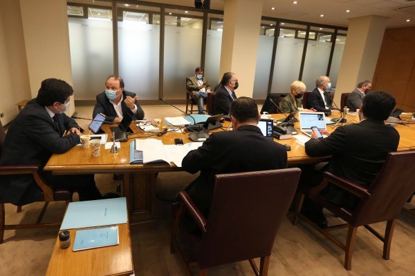 <p>Ahora en DF | Comisión de Constitución aprobó proyecto del cuarto retiro de fondos previsiones</p>