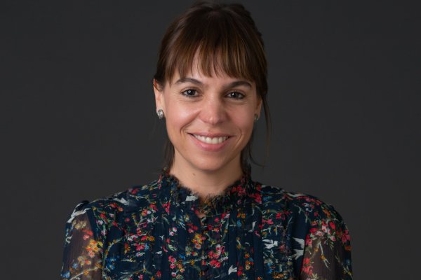 DLA Piper Chile activa grúa y ficha a especialista en impuestos como nueva socia