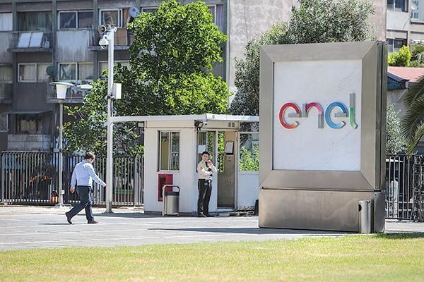 Utilidades de Enel Chile caen en tercer trimestre por incremento en costos operacionales en negocio de generación