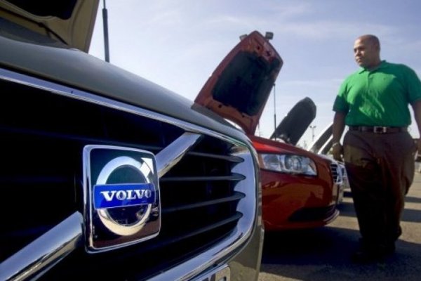 <p>Las acciones de Volvo suben un 12% en la OPI</p>