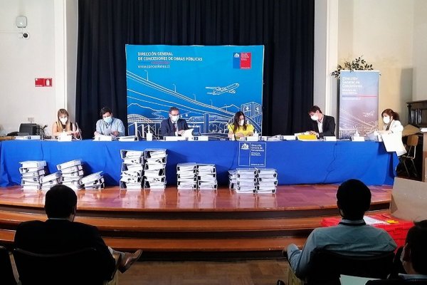 <p>Siete empresas y consorcios disputarán la concesión de la Autopista del Sol</p>