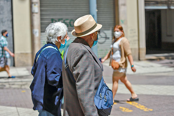 Candidato y cotización del 18% para pensión: programa incluye 1,85% del SIS y 0,15% de comisión