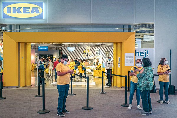 Ikea anticipa ganancias menores por los próximos dos años
