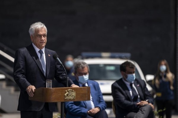 <p>Piñera califica como “ataque terrorista” lo ocurrido en Arauco y respalda labor de las Fuerzas Armadas</p>
