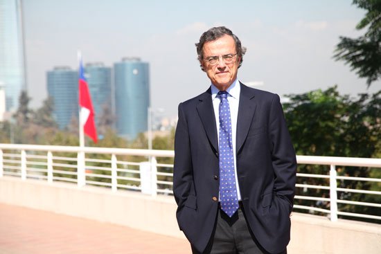René Cortázar ante la Convención: cómo resuelvan el derecho de propiedad será clave para atraer inversiones