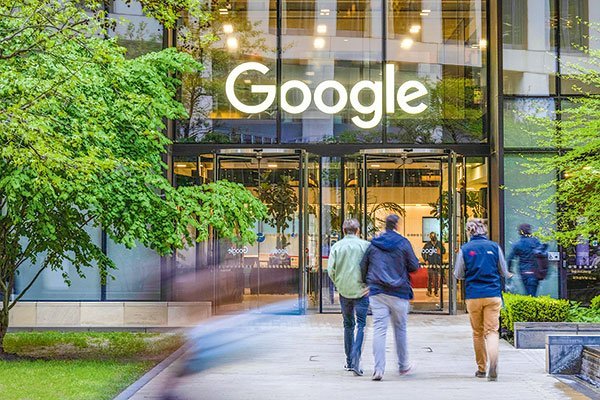 Matriz de Google toca máximos históricos de valorización