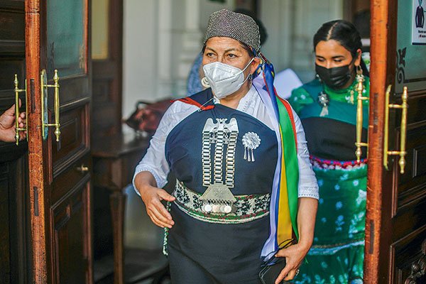 Convención toma nota de elecciones y compromete Constitución que garantice dignidad y paz social