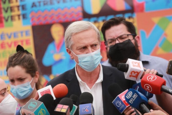 Kast pide condenar agresiones recibidas en visita a Lo Espejo y apunta contra Boric por rechazar estado de excepción