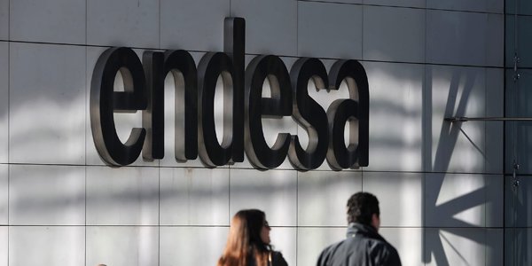 <p>Endesa y Cepsa acuerda mega alianza y ponen presión en la carrera por el hidrógeno en España</p>