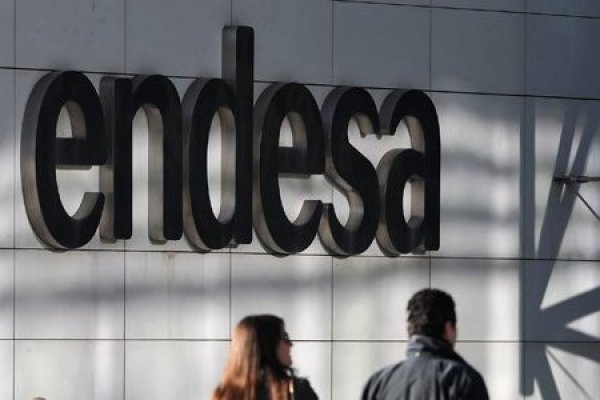 Endesa y Cepsa acuerda mega alianza y ponen presión en la carrera por el hidrógeno en España