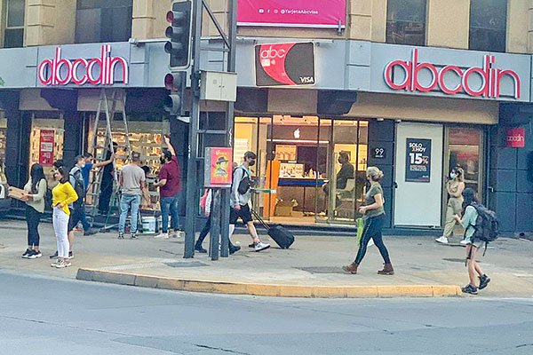Ingresos de AD Retail crecen 17% en el tercer trimestre por crecimiento de ventas en tiendas