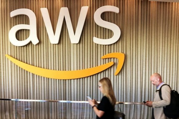 Amazon Web Services lanza nuevos chips para competir con Intel y Nvidia