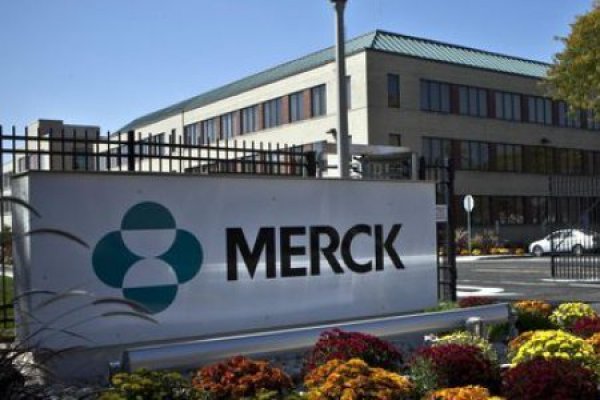 Píldora contra el Covid-19 de Merck obtiene respaldo clave en Estados Unidos