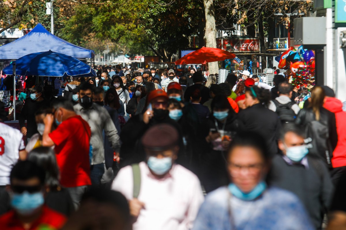 <p>El mercado laboral chileno ha recobrado un 70% de los trabajos perdidos durante la pandemia</p>
