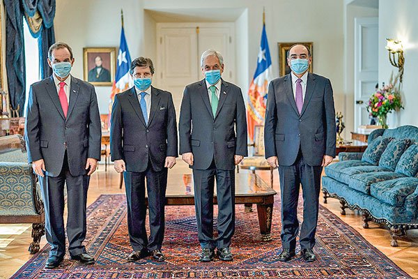 <p>Ministros de Relaciones Exteriores de Chile y Paraguay firman Acuerdo de Libre Comercio</p>