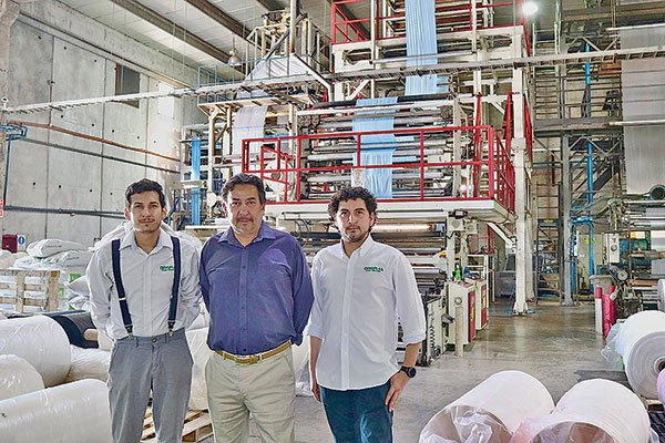 Los planes de Ceroplas, la startup chilena de bolsas compostables de maíz